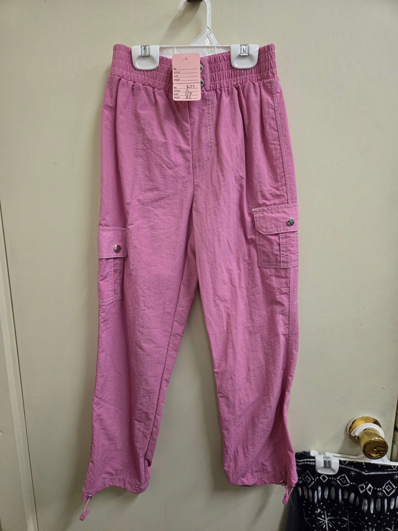 Very Good 7/8 No Comment Pants