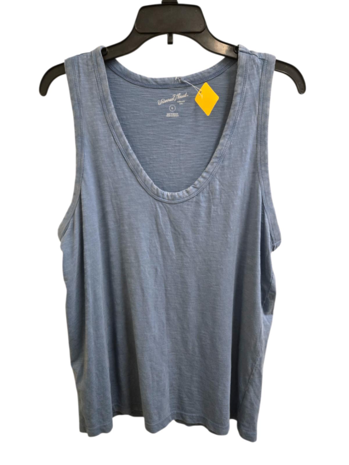 NWOT XL Universal Thread T-Shirt