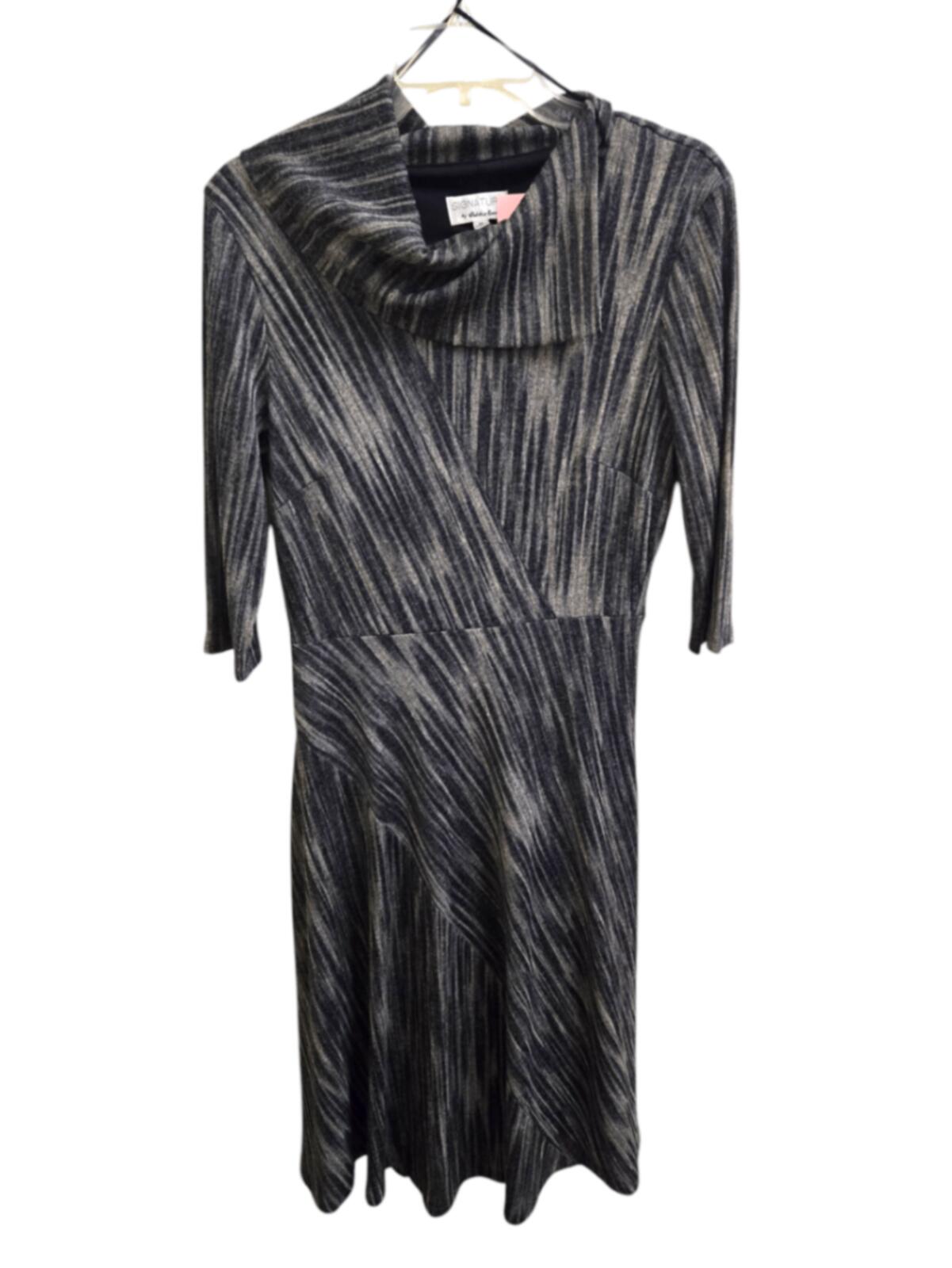 Excellent M Gray Robbie Bee Dress
