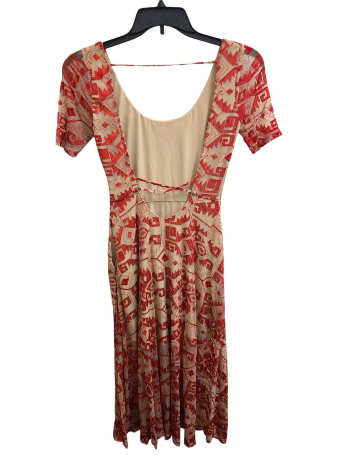 Very Good XS Line & Dot Dress