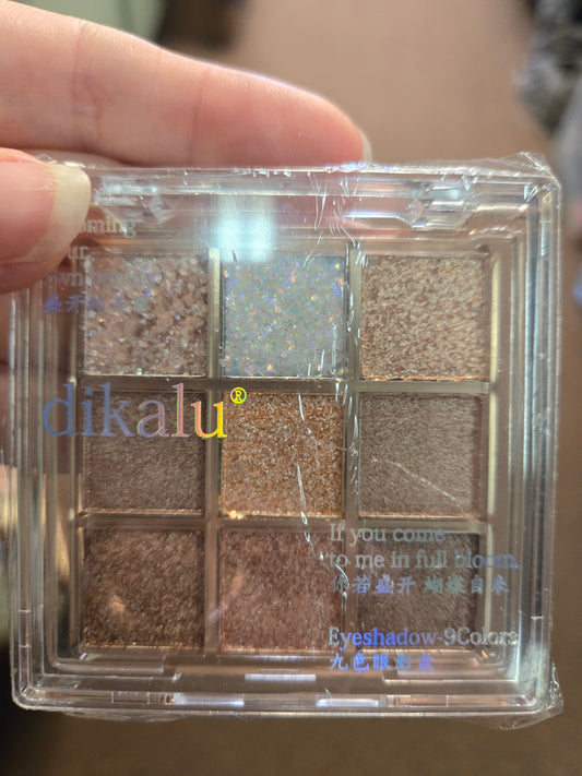 $4 eye palette 