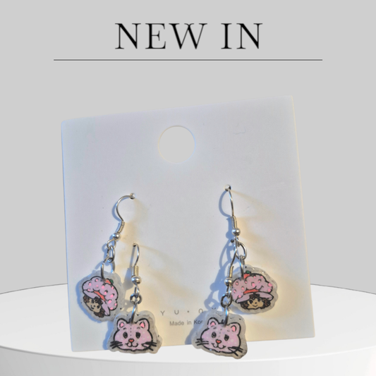 Strawberry shortcake earrings 
