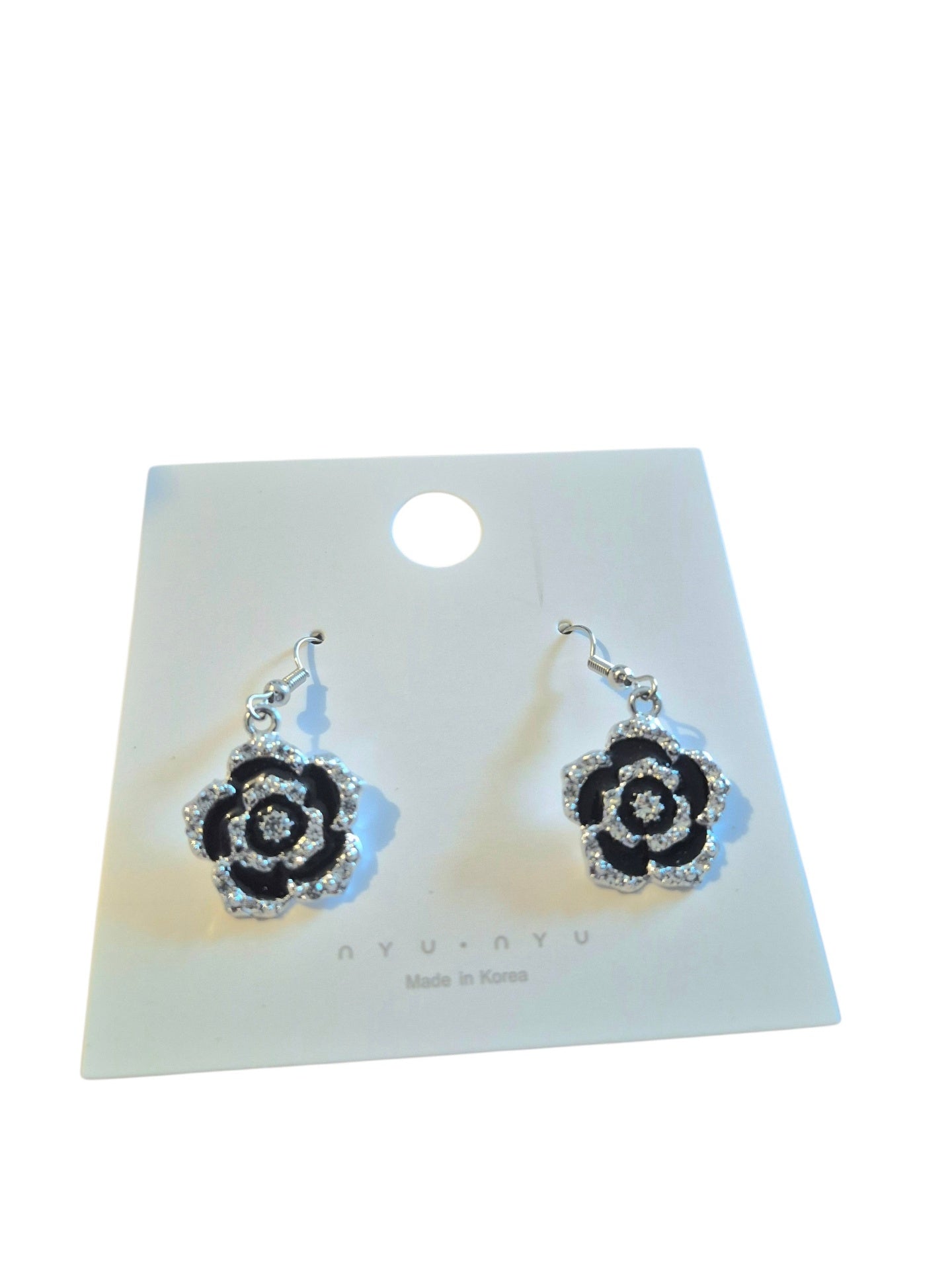 Black rhinestone flower