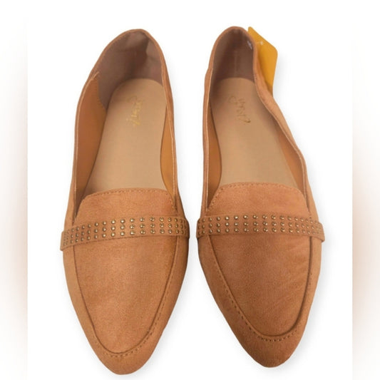 Women's size 9.5W brown flats