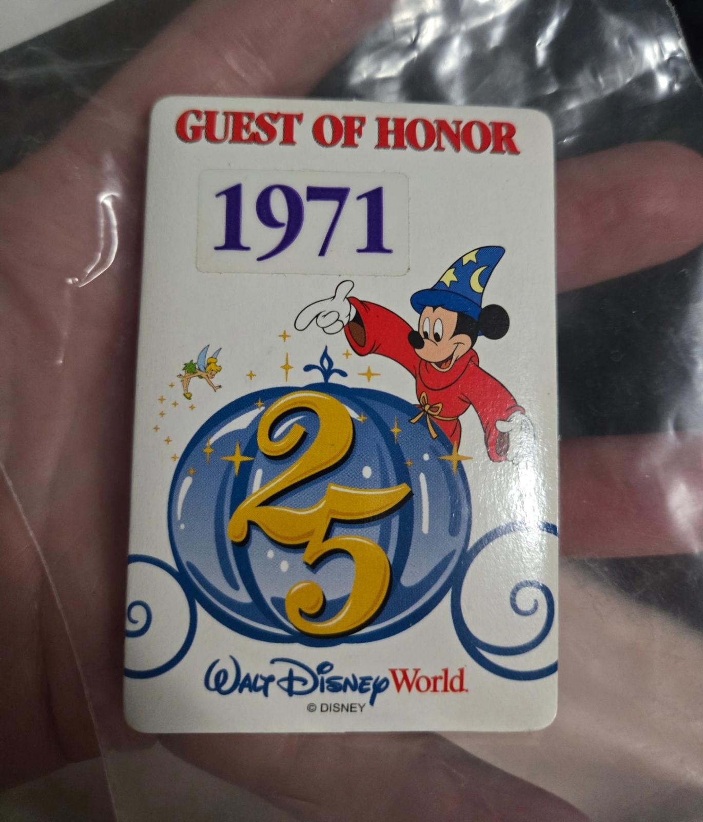 New without tags Disney Vintage pin
