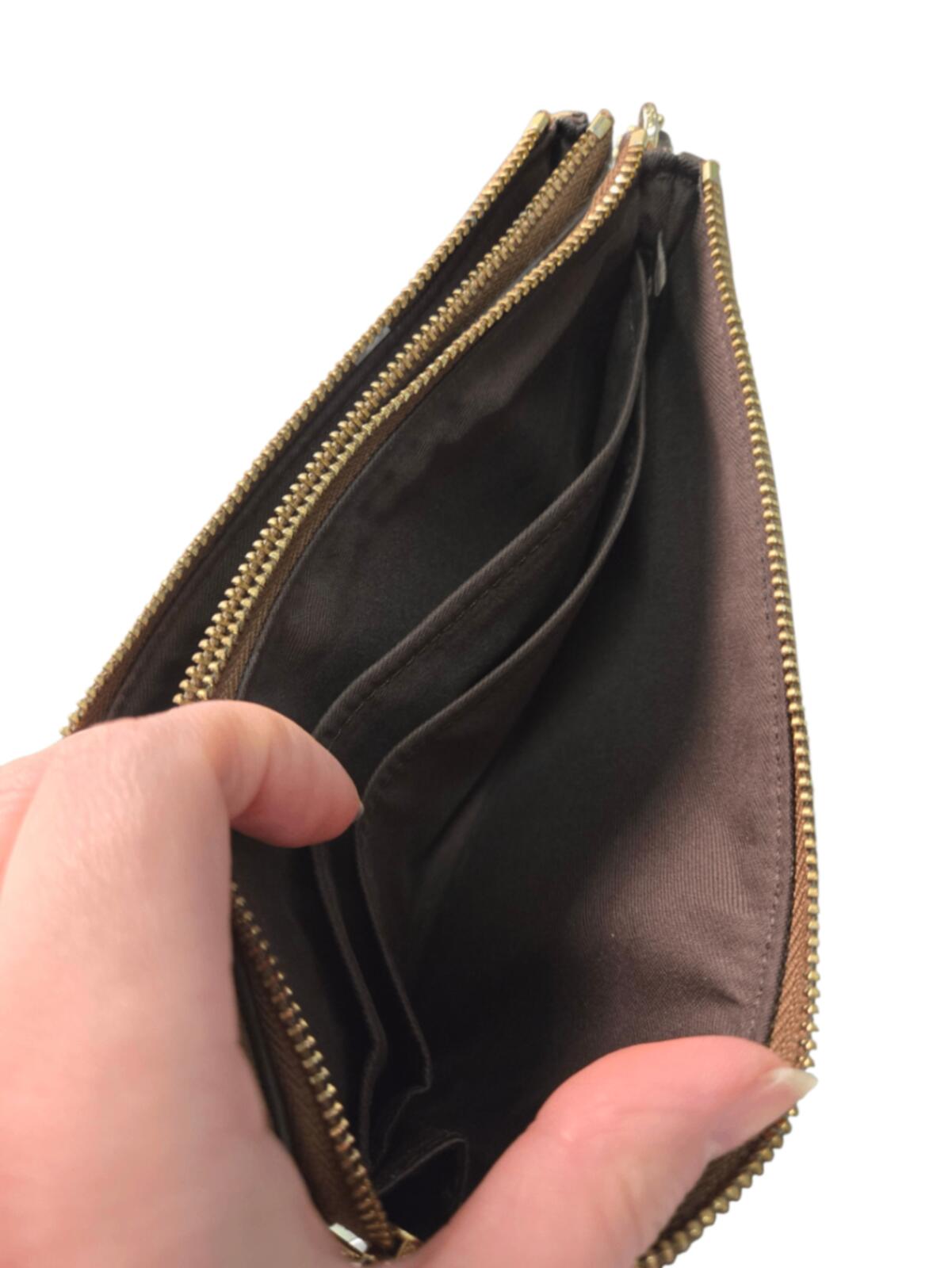 Very Good Coach wristlet