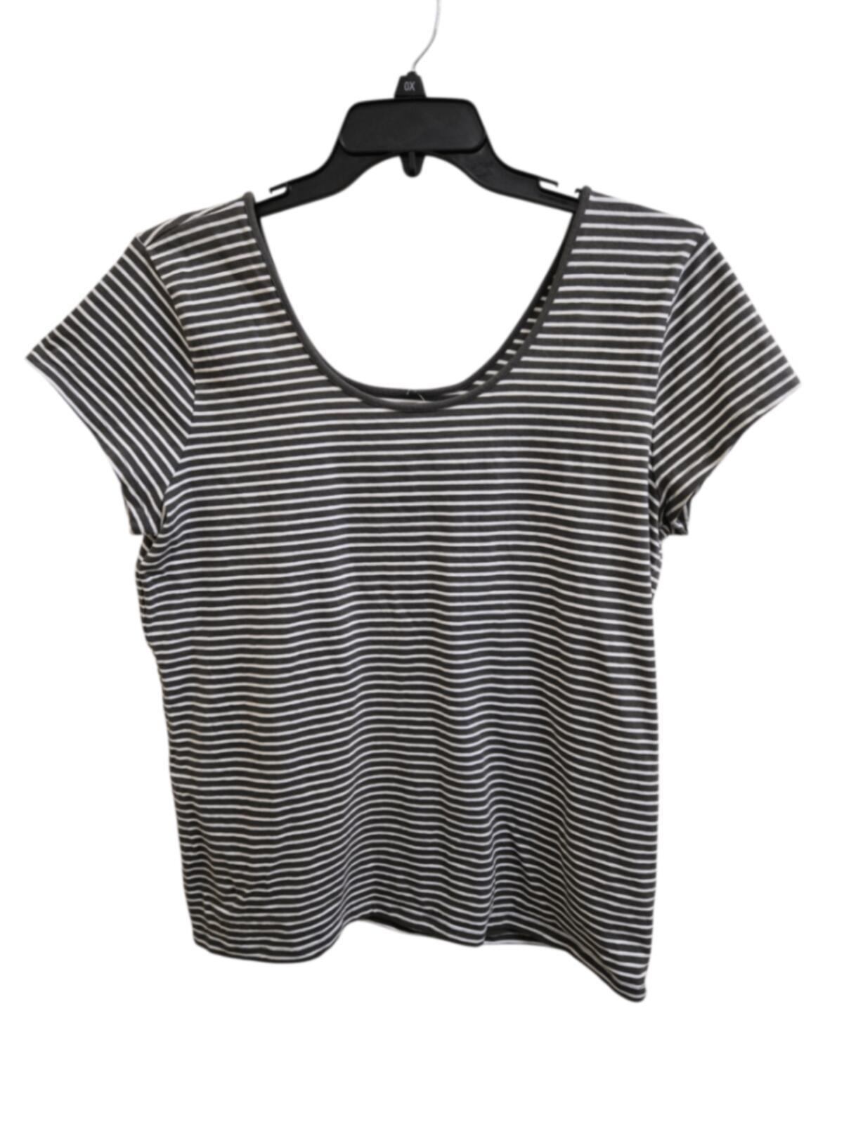Very Good 2XL Gap tee