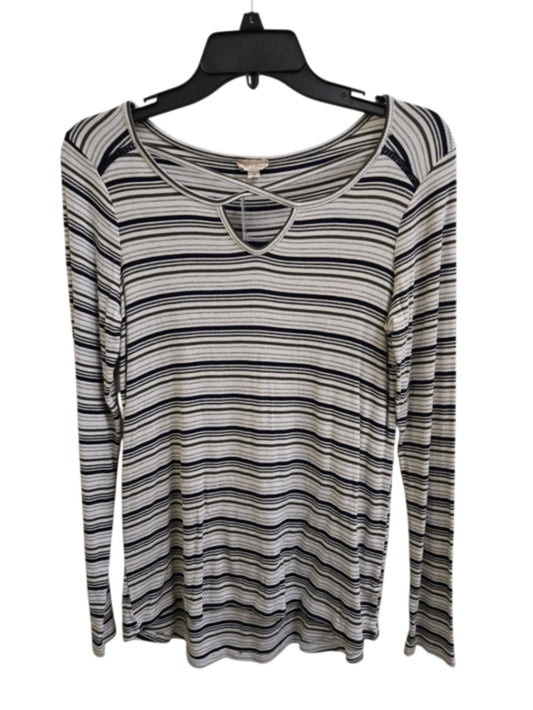 Very Good S Hem & Thread Blouse