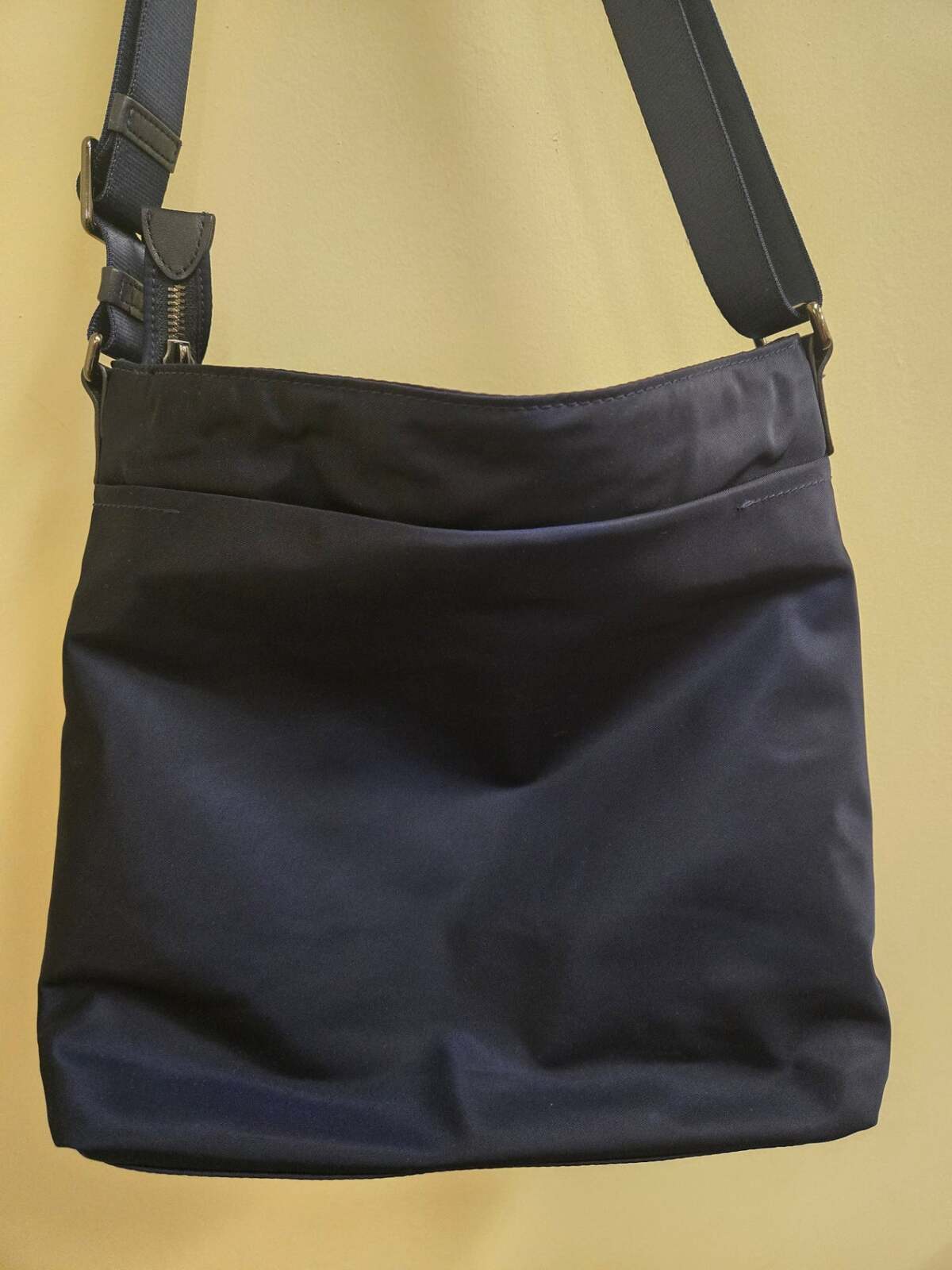 New without tags Tumi Crossbody Purse