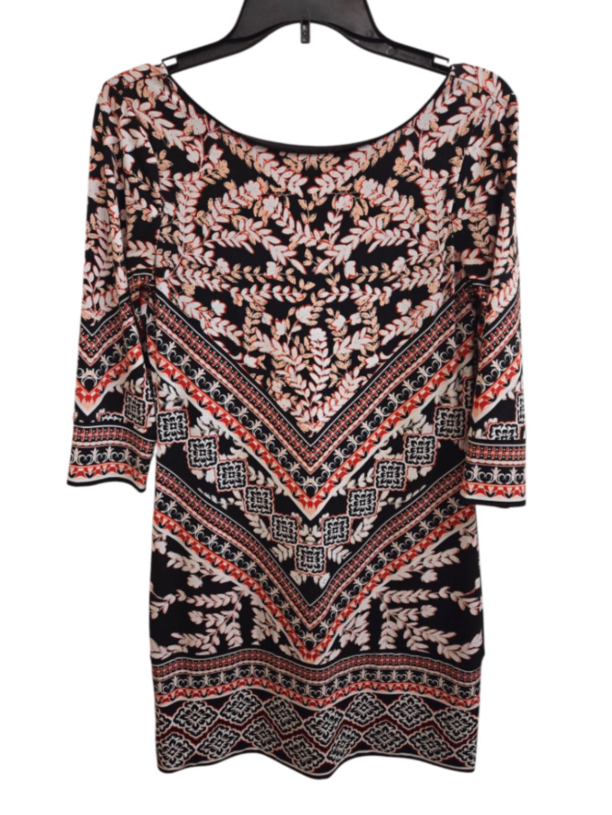 Very Good XS Black patterned White House Black Market Dress