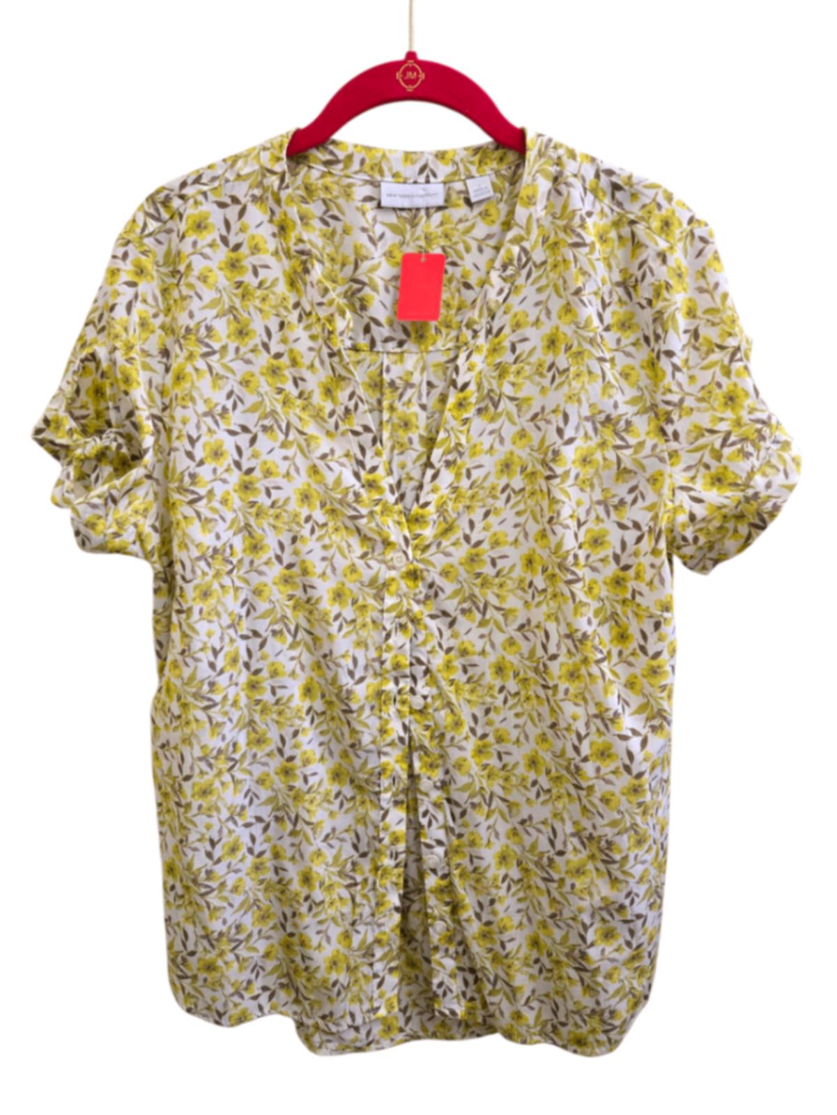 Excellent L floral New York & Company Blouse