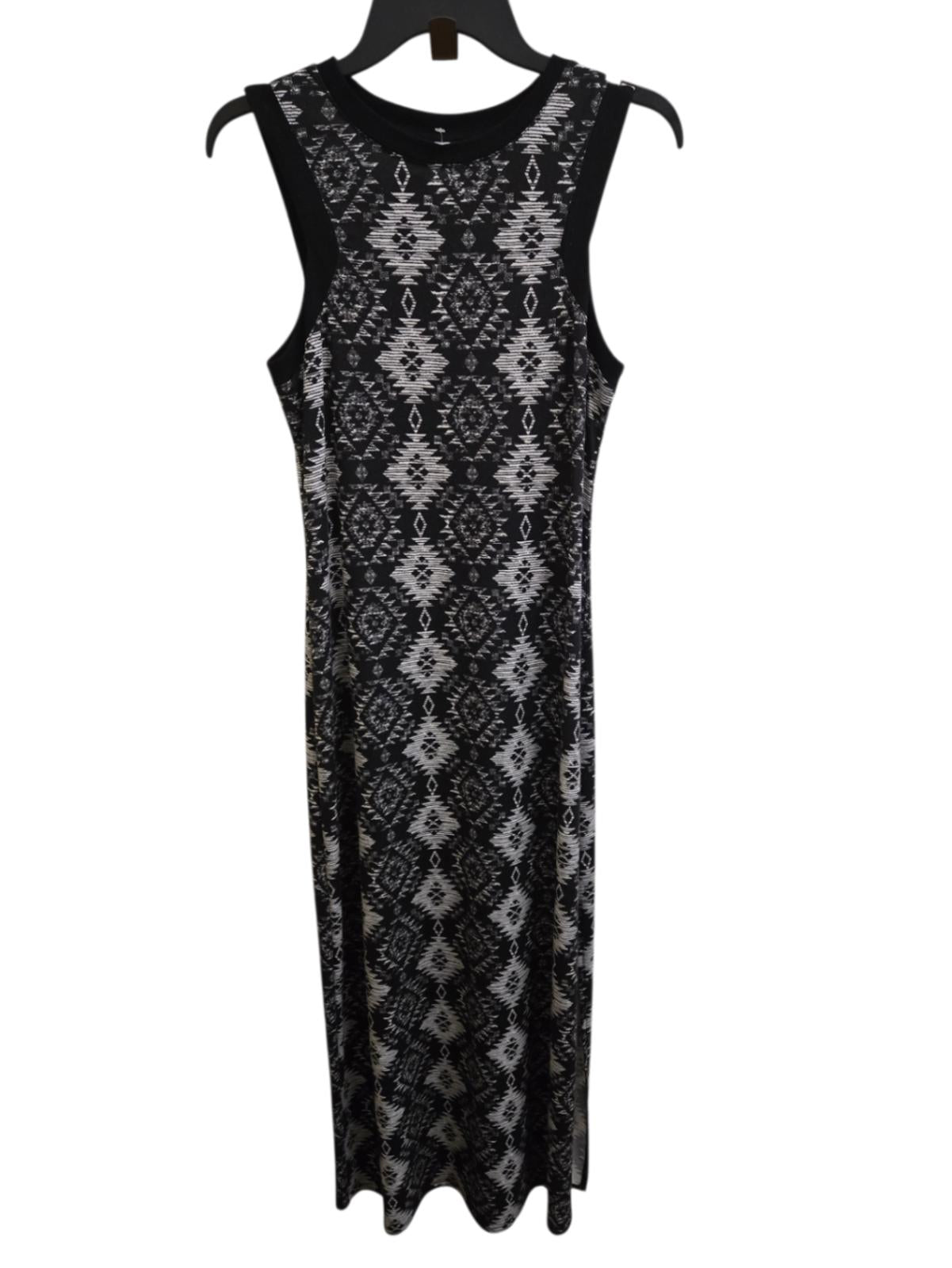 Very Good M Xhilaration Dress