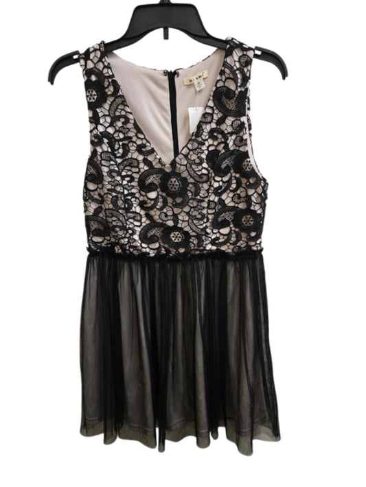 Excellent M Miami Dress