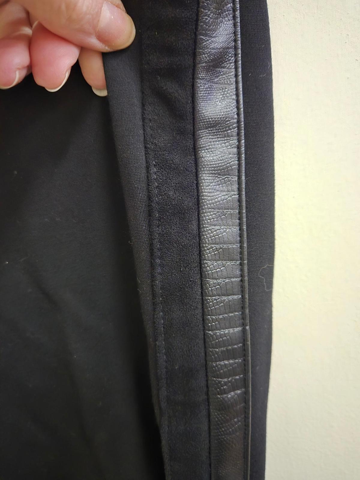 New without tags 8 Calvin Klein Pants
